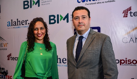  Hilda González y Andrés Guerrero, del Banco BBVA Bancomer.