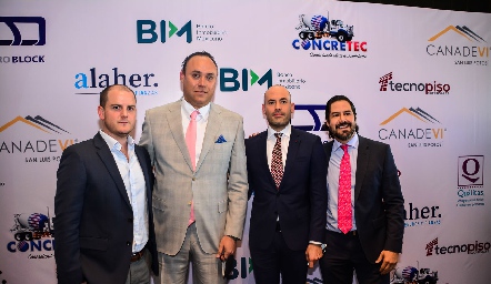  Miguel Valladares, Francisco Torres, Presidente de CANADEVI 2022, Jorge Barrera y Miguel Martínez.