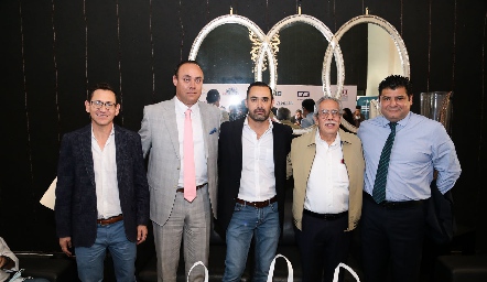  Ignacio Pérez, Francisco Torres, Presidente de CANADEVI, Eduardo Durán, Ezequiel Durán y Carlos Alderete.