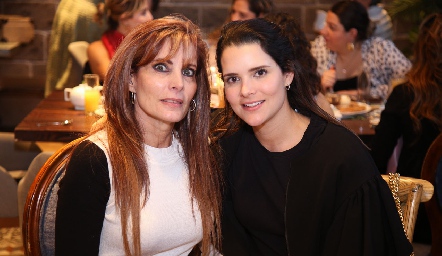  Fabiola Tirado y Jessica Martín Alba.