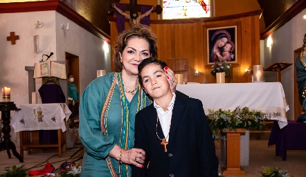 Maricel Galindo y su nieto Marcelo Vera.