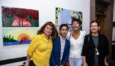  Martha Elena Rodríguez, Pablo Naoki Nishinoya, Graciela González y Luz Teresa Velarde.