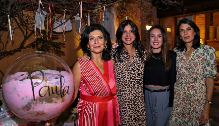  Adriana Díaz de León, Ale Torres, Mariceci Herrera y Adriana Torres.