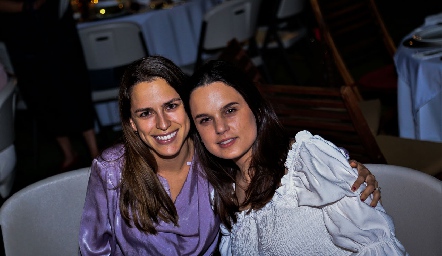  Paulina Aguirre y Maite Soberón.