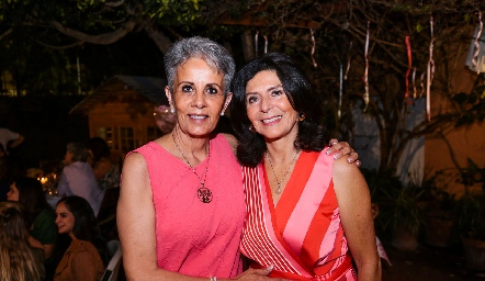  Maru Aranda y Adriana Díaz de León.