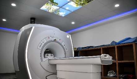 Apertura de la nueva área de Resonancia Magnética del Hospital Ángeles.