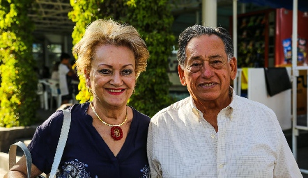 Martha Irene Villalobos y Jaime Morales.