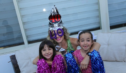  Eugenia Garduño, Vero Alvarado y Regina del Camino.