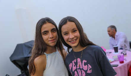  Vale y María Paula.