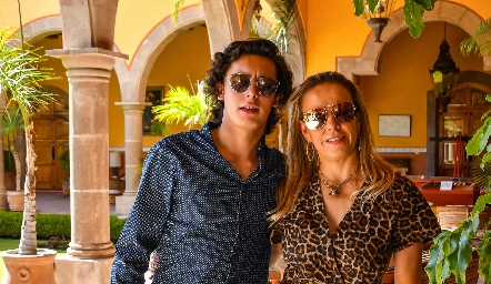  Juan Pablo Ruiz y Mónica Torres.