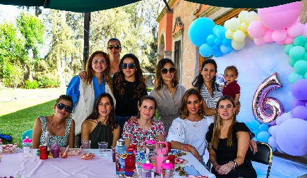  Cumpleaños de María Inés Zamanillo.