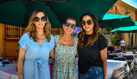  Eunice Camacho, Sofía Muzquiz y Fer Castillo.
