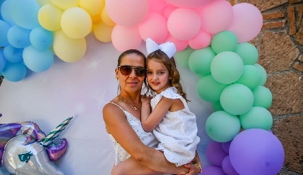  Marcela Torres y María Inés.