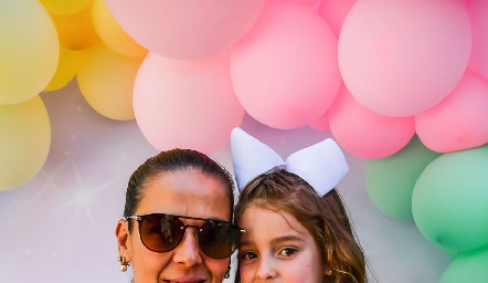  Marcela Torres y María Inés.