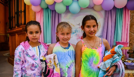  Natalia, Valeria y Alexia.