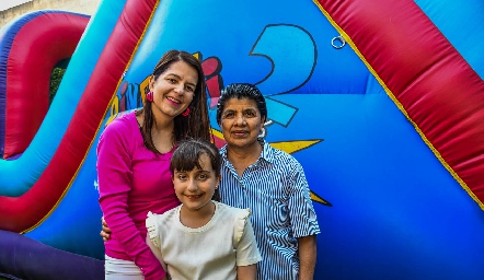  Gaby Suárez, Gaby Sarquis y Ale.