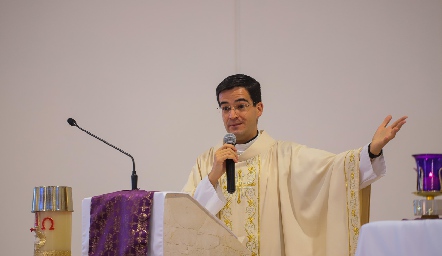  Primera Comunión de Mauricio Ruiz Suárez.