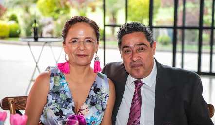  Guadalupe Gómez y Gregorio Armendáriz.
