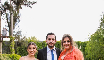  Vale Padilla, Rogelio Pérez y Vicky Maldonado.