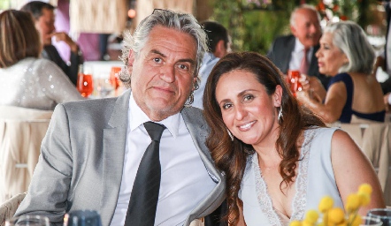  Javier Torre y Luisa Reynoso.