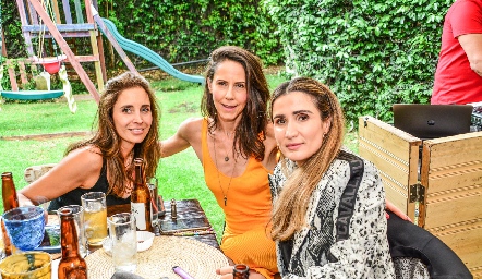  Ana Luisa Díaz de León, Bárbara Ruiz y Lourdes Orozco.