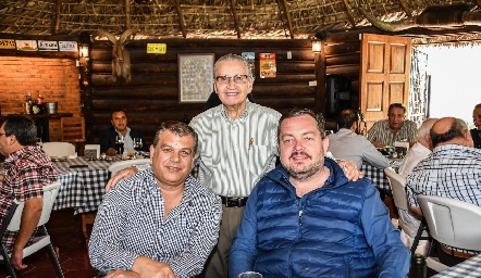 Ramón Meade, Luis Arturo Estrada y Juan Reyes.