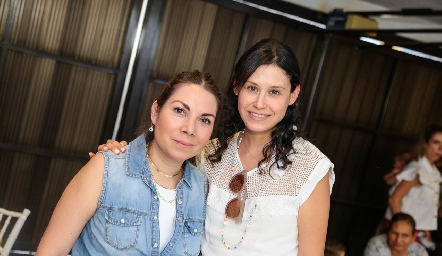  Pamela Acosta y Mariana Silva.