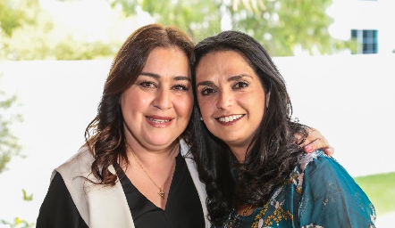  Deyanira Cazares y Maricel Gutierrez.