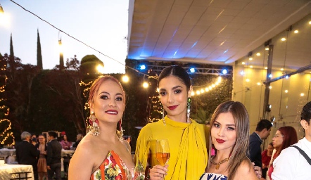  Ma Fer Vera, Alejandra Díaz y Lore Vazquez.