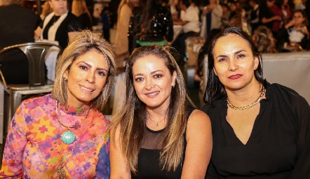  Ana Orozco, Adriana Rodríguez y Ana Paola Martínez.