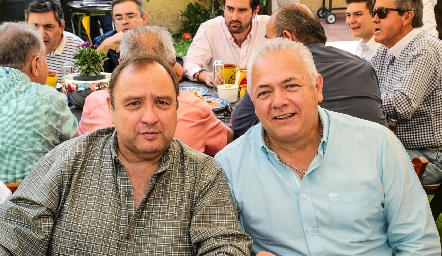  Guillermo Acebo y Javier Villegas.