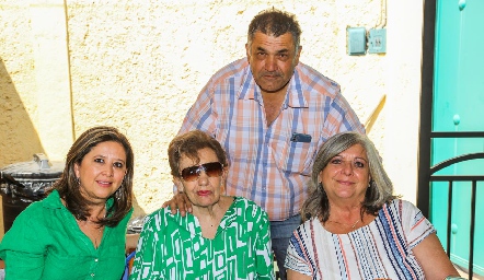  Vero Guerra, María del Rocío Abaroa, Gabriel Espinosa y Anita Santos.