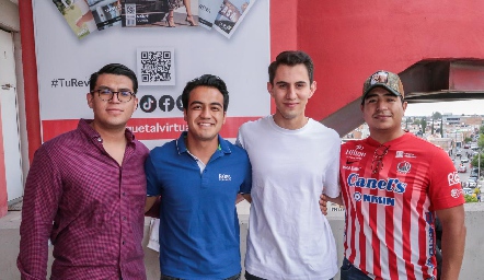  Diego Campero, Luis Aguilera, Enrique Salces y Mario Veliz.