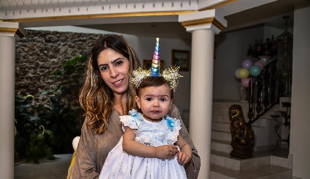  Maru González y su hija Ale González.