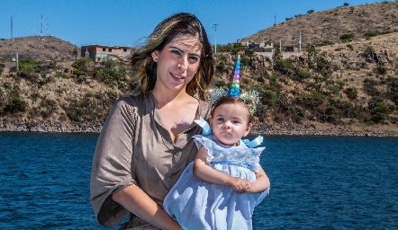  Maru González y su hija Ale González.