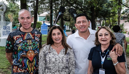  Antonio Puente, Lucila Leiva, Gerardo Rocha y Bertha Rodríguez.