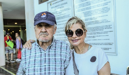  José Rodríguez y Paula Flores.