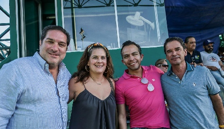 Fernando Macías, Érika Gómez, Gallo Robledo y Miguel Álvarez.
