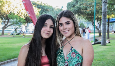  María José López y Bárbara Alopesa.