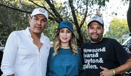  Oscar Herrera, Teresa Zertuche y Gabriel Castillo.