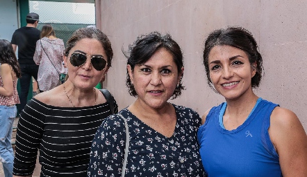  Judith Herrera, Ruth de la Torre y Xóchitl Torres.