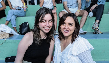  Valeria Quijano y Fernanda Valle.