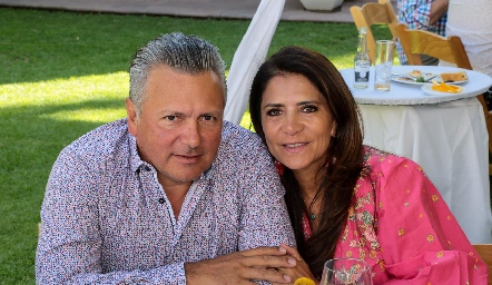  Mauricio Autrique y Claudia de los Santos.