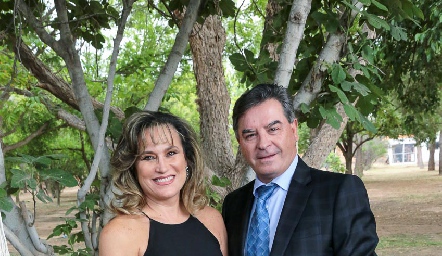  Ana Lilia Von Der Meden y Luis Gerardo Ortuño.
