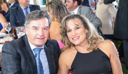  Luis Gerardo Ortuño y Ana Lilia Von Der Meden.