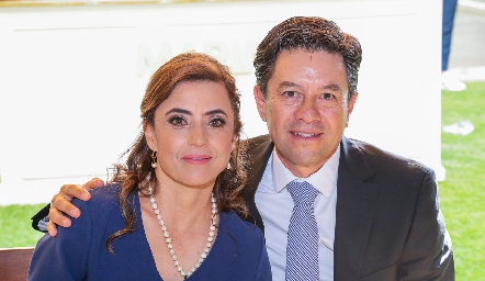  Martha Lasso y Manuel Martínez.