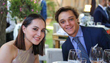 Vale Andrade y Luis Torralla.