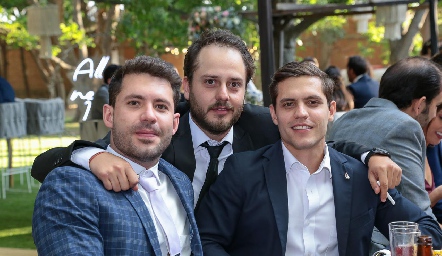  Eduardo Cabral, Manuel Rosillo y Edgar Cabral.