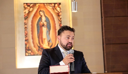  Eduardo Guerra.
