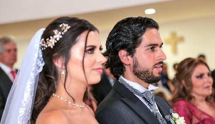  Paulina Acevedo y Alejandro Martínez.